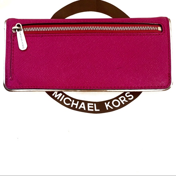 Micheal Kors Hot Pink Wallet - Picture 2 of 4